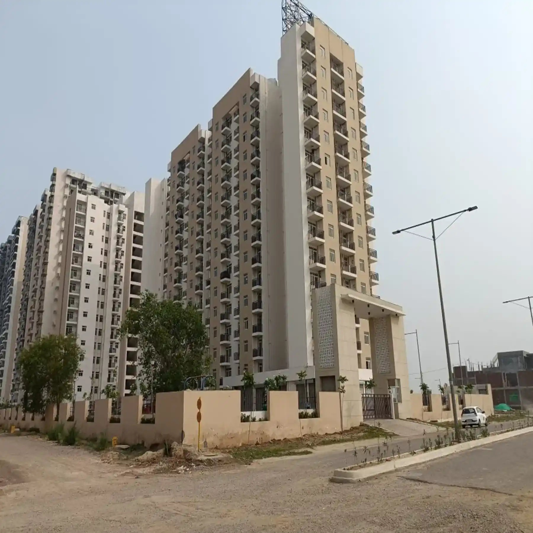 Wave Swamanorath - Offering 1 BHK and 2 BHK Apartments in Ghaziabad